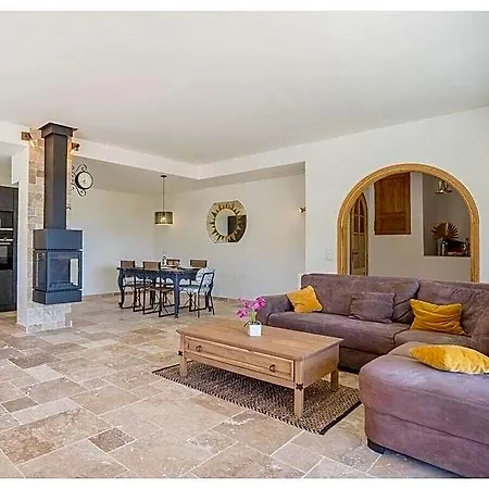 Escaillon Comfortable فندق Fréjus