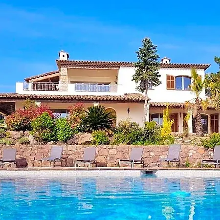 Hotell Escaillon Comfortable